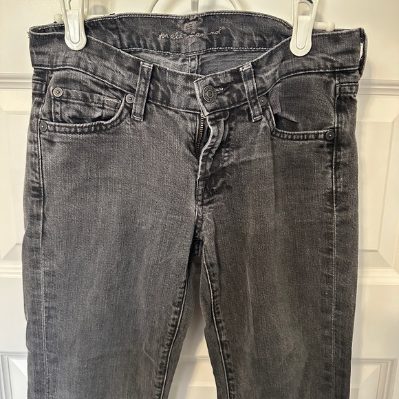 7 For All Mankind Vintage Black Distressed Denim Jeans Size 25 Womens - Picture 3 of 10